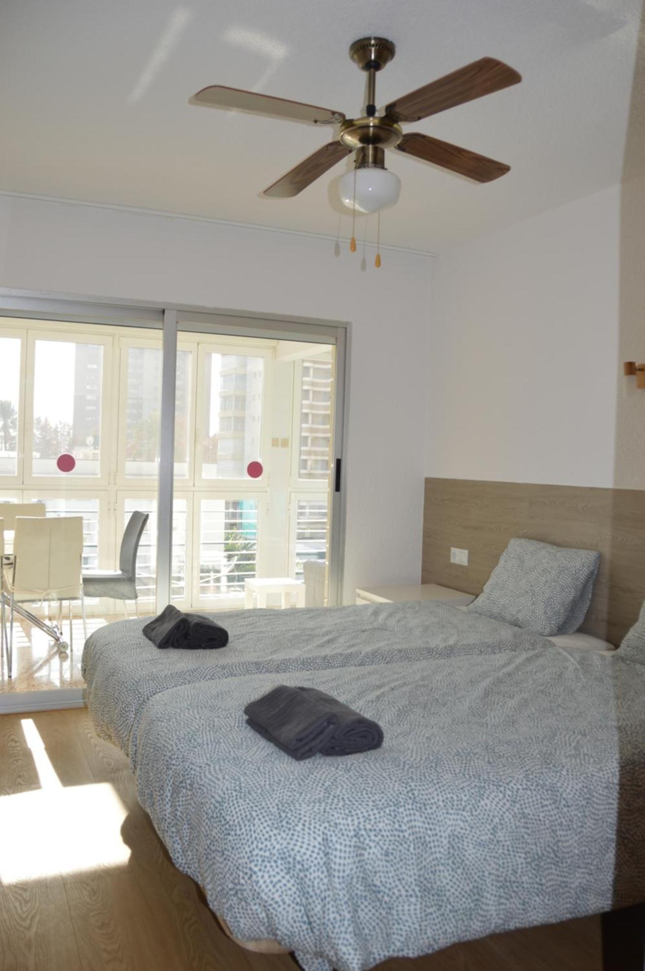 Niza 3B Holiday Apt Бенидорм Экстерьер фото